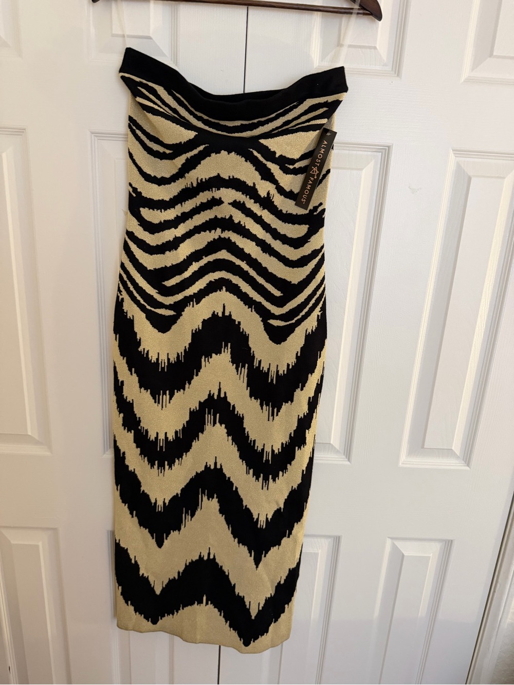Almost Famous Black & Cream Zebra-Pattern Knit Midi Dress